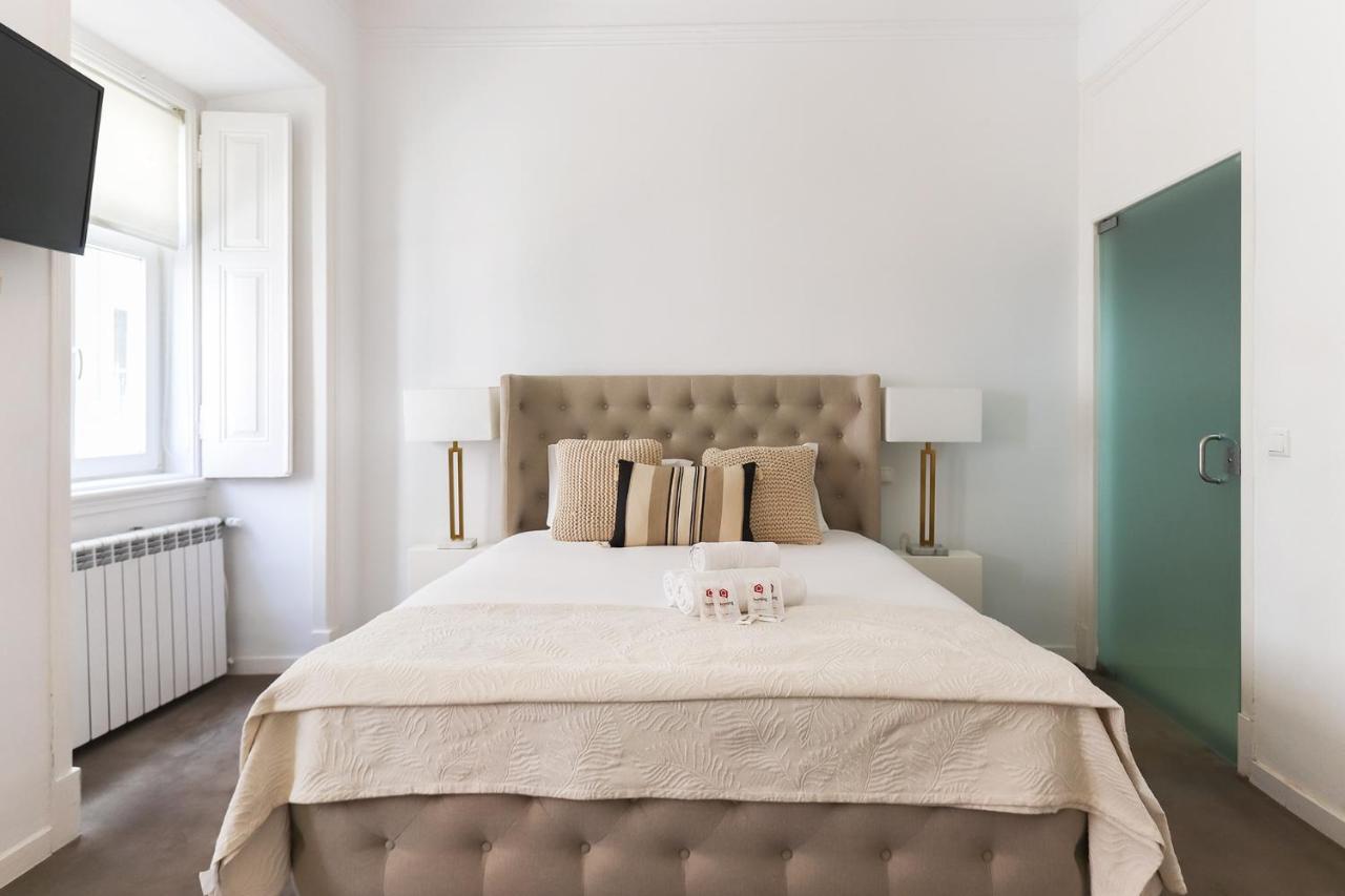 Chiado Prime Suites By Homing Lisbon Bagian luar foto
